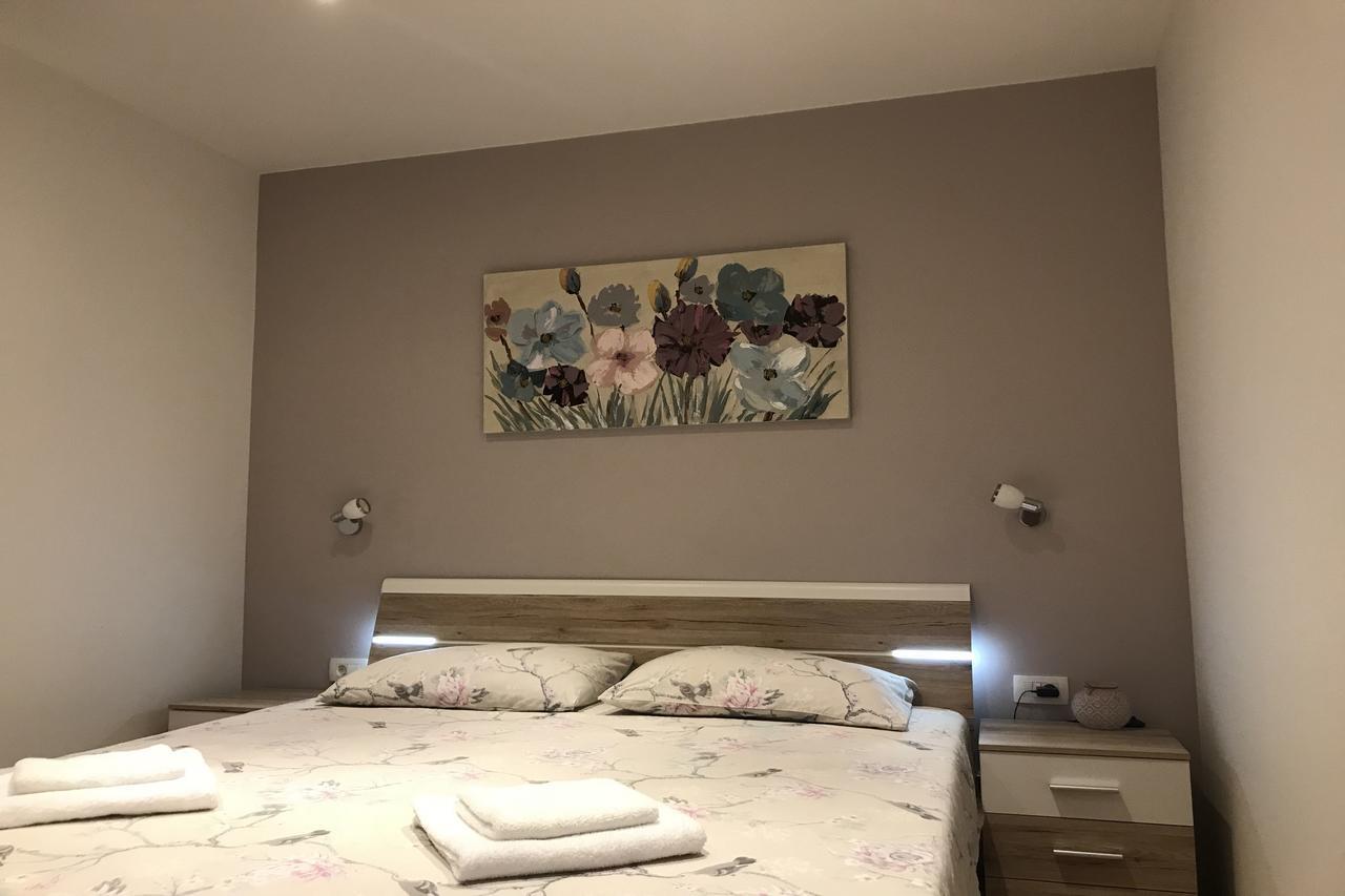Apartments Villa Stivan Solin Bagian luar foto
