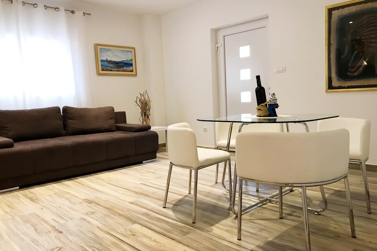 Apartments Villa Stivan Solin Bagian luar foto